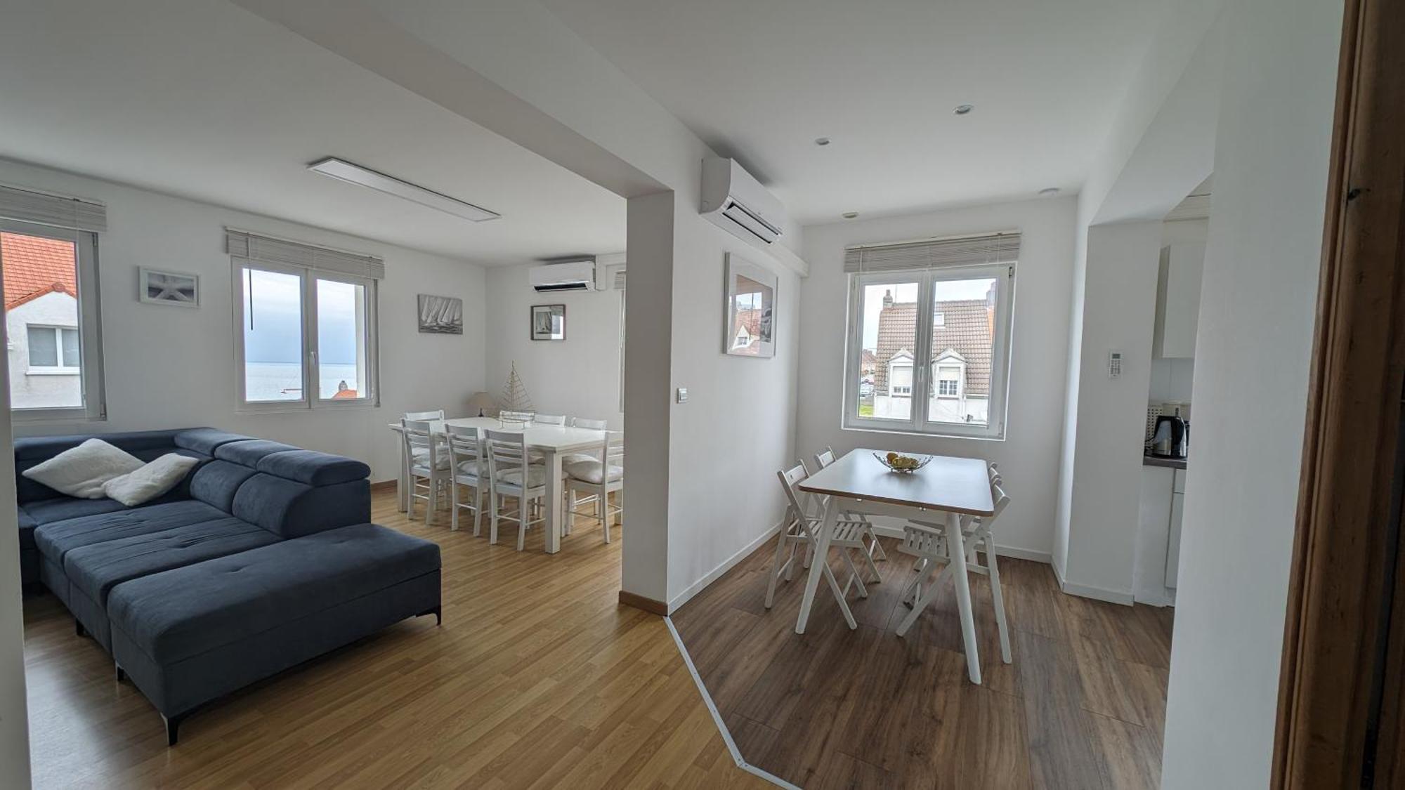 Coastal Breeze Apartment - เอกิเชน-พลาช ภายนอก รูปภาพ